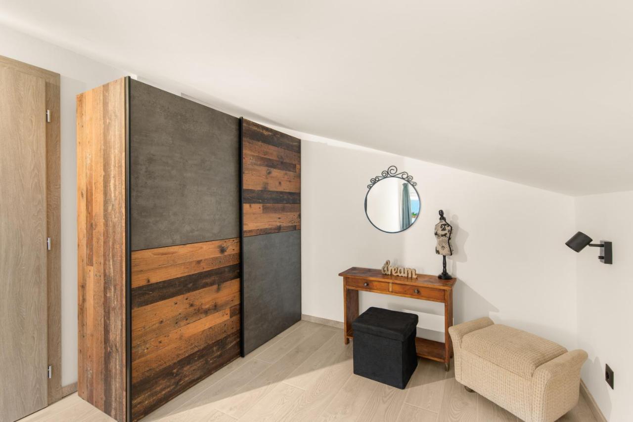 Apartman Dobrec 波雷奇 外观 照片