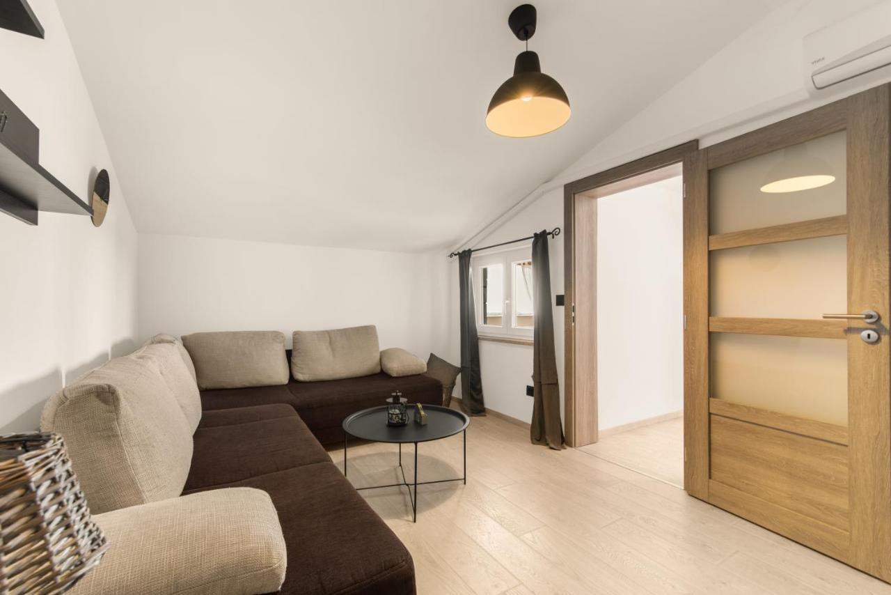 Apartman Dobrec 波雷奇 外观 照片